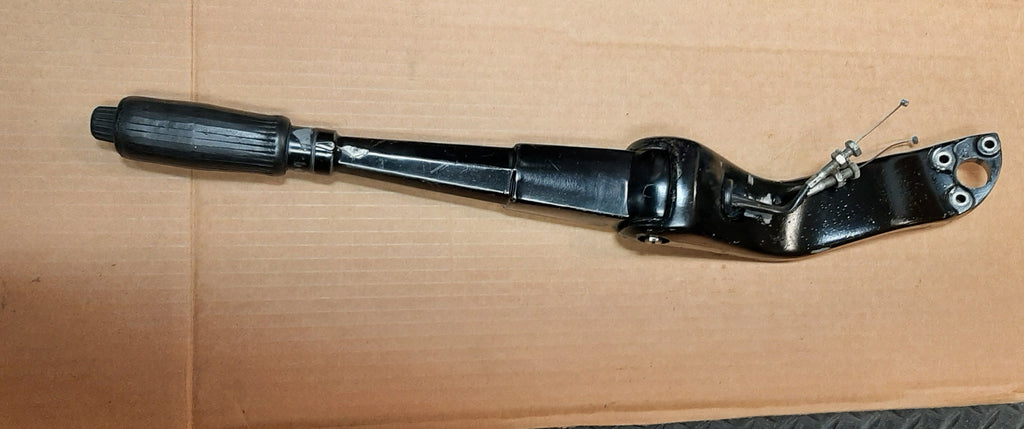 steering bracket & handle 96432,77194A2 from 1984 7.5hp as pictured