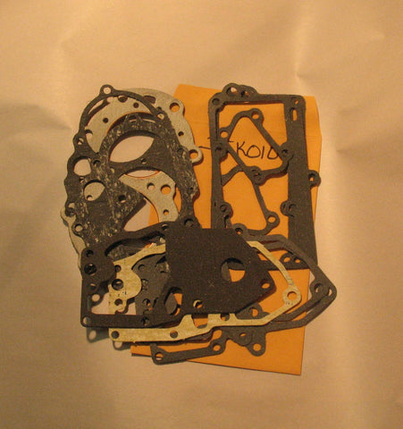 JEK010 - Johnson/Evinrude Gasket Kit 15 hp / 1956 only (head gasket included)