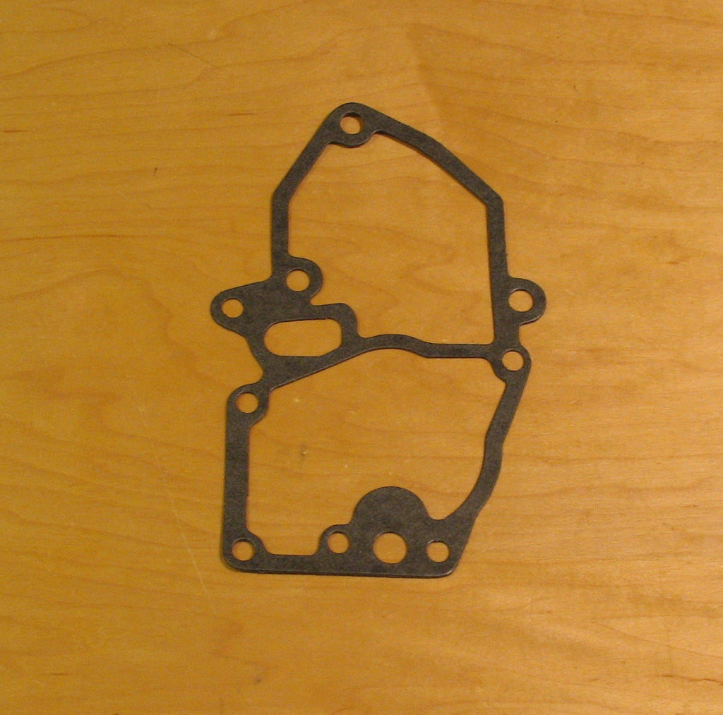 314421 base gasket, was 306199 for baffle plate 18 and 20hp OMC